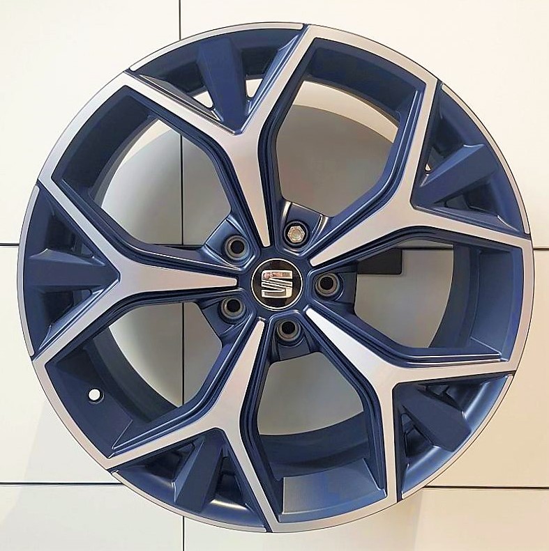 Original SEAT Zubehör - Leichtmetallfelge 19" ANETO für ATECA