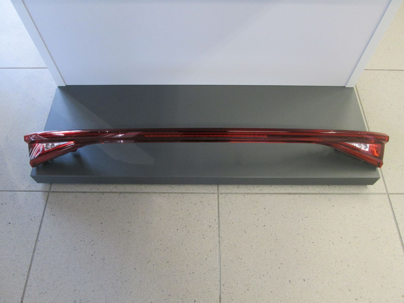 Original Seat CUPRA Leon KL LED Schlussleuchte Heckleuchte Rückleuchte mitte Rlkg 5FE945307J