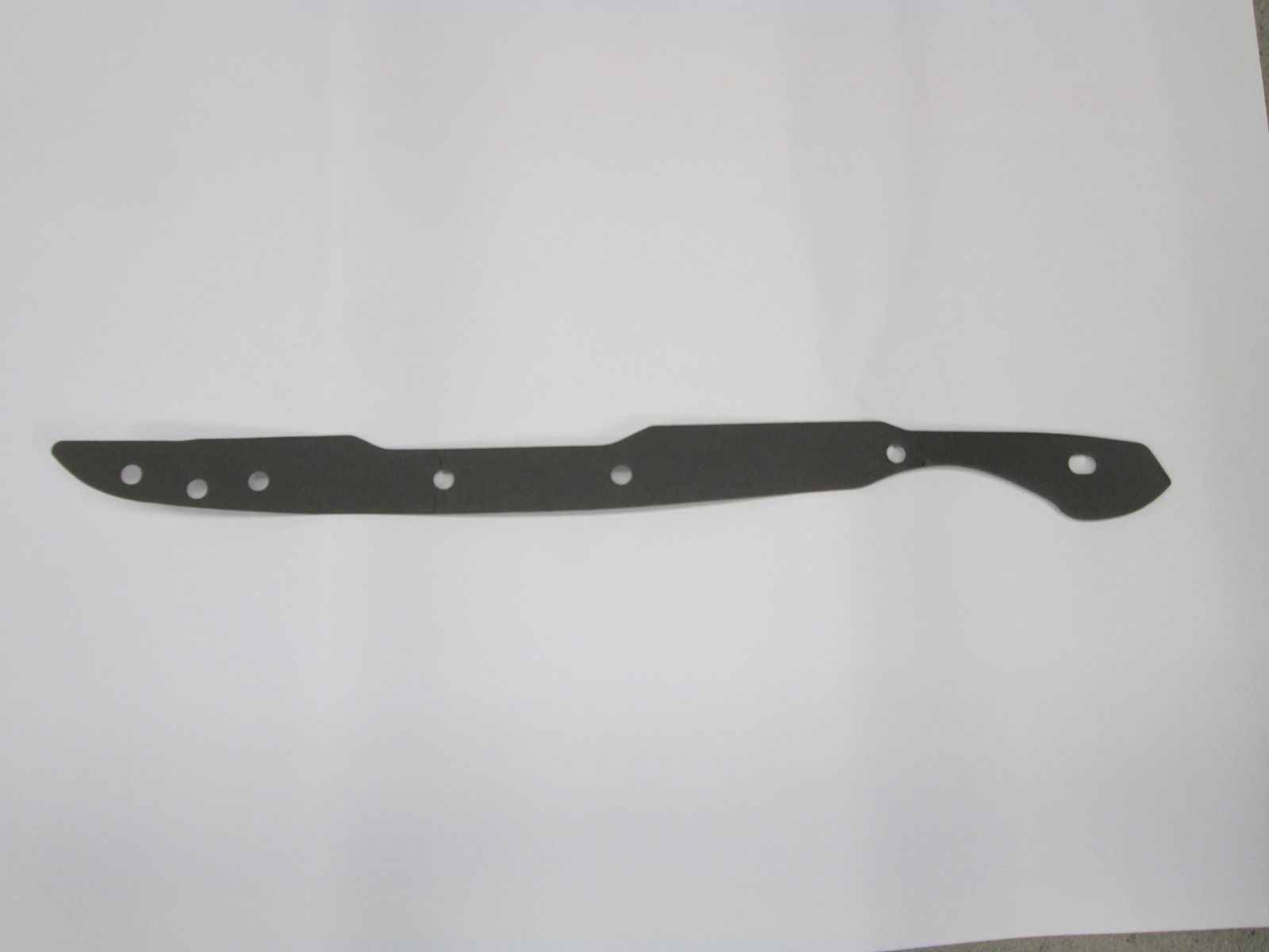 Original VW Touareg 7L6 Zwischenlage rechts selbstklebend an Kotflügel 7L6821124